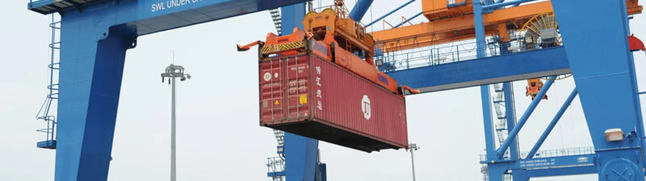 LIÊN ĐOÀN THƯƠNG MẠI VÀ CÔNG NGHIỆP VIỆT NAM