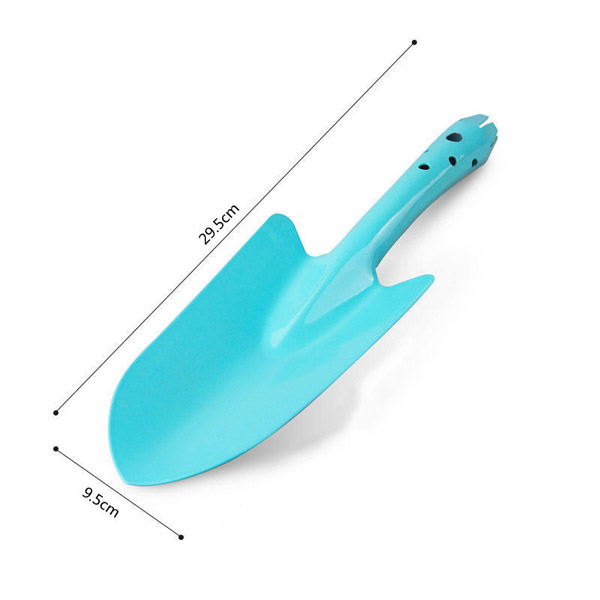 Béc tưới lan làm mát sân vườn